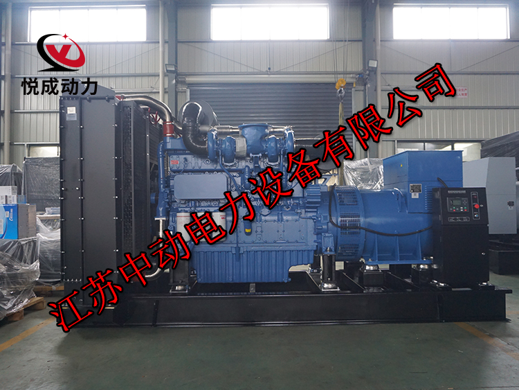 YC6TH1070-D31玉柴700KW柴油發(fā)電機(jī)組